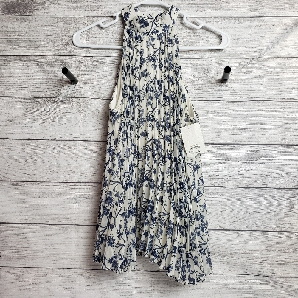 Frenchi Floral Print Collared‎ Pleated Tank Blue White Women's Small